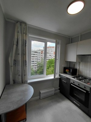 Сдам двухкомнатную (2-комн.) квартиру, Самаркандский б-р, 6к2, Москва г