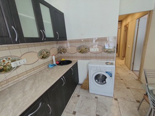 Продам двухкомнатную (2-комн.) квартиру, Союзный пр-кт, 9к2, Москва г