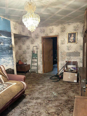 Продам трехкомнатную (3-комн.) квартиру, Загребский б-р, 33к2, Санкт-Петербург г