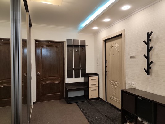 Продам многокомнатную квартиру, Елькина ул, 41, Пермь г