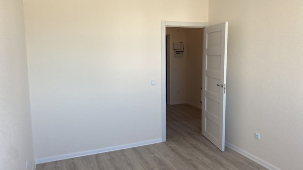 Продам двухкомнатную (2-комн.) квартиру, Русановская ул, 18к6, Санкт-Петербург г