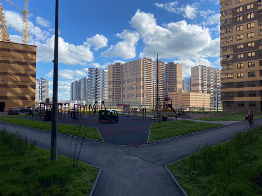 Продам двухкомнатную (2-комн.) квартиру, Русановская ул, 18к6, Санкт-Петербург г