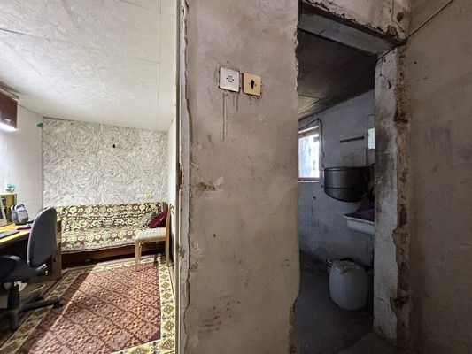 Сдам коммерческое помещение 300 м2, Чапаева ул, 14ка, Чистенькое с