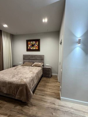 Продам трехкомнатную (3-комн.) квартиру, Кудрявцева ул, 16, Химки г