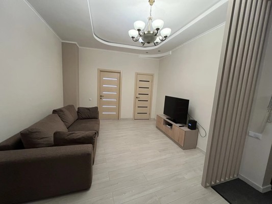 Продам трехкомнатную (3-комн.) квартиру, Чистопольская ул, 38, Казань г