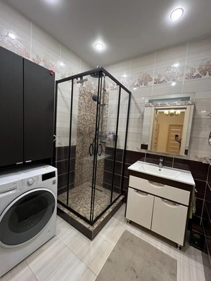 Продам трехкомнатную (3-комн.) квартиру, Чистопольская ул, 38, Казань г