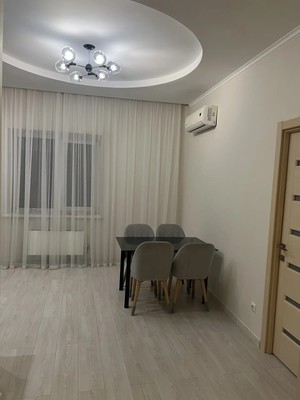 Продам трехкомнатную (3-комн.) квартиру, Чистопольская ул, 38, Казань г