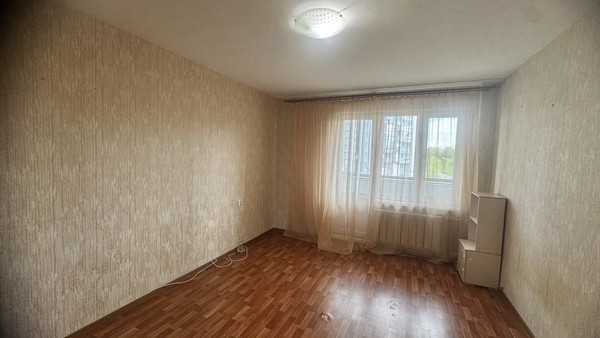 Продам однокомнатную (1-комн.) квартиру, Шуваловский пр-кт, 84к1, Санкт-Петербург г