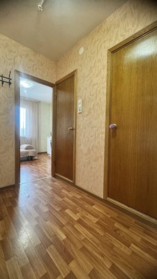 Продам однокомнатную (1-комн.) квартиру, Шуваловский пр-кт, 84к1, Санкт-Петербург г