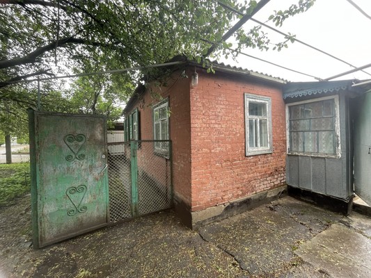 Продам дом, Грибоедова ул, 31, Армавир г, 0 км от города