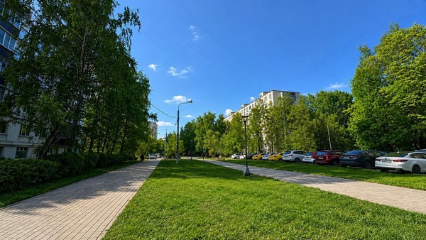 Продам трехкомнатную (3-комн.) квартиру, Главмосстроя ул, 10, Москва г