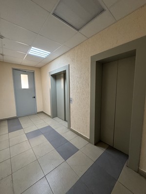 Продам трехкомнатную (3-комн.) квартиру, Лунная (Западный мкр.) ул, 35, Домодедово г