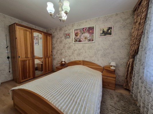 Продам двухкомнатную (2-комн.) квартиру, Ленинградская ул, 6, Костомукша г