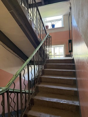 Продам трехкомнатную (3-комн.) квартиру, Предтеченская ул, 6, Великий Новгород г