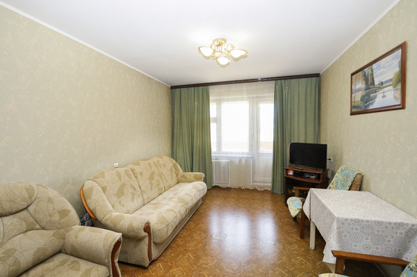 Продам двухкомнатную (2-комн.) квартиру, Пархоменко ул, 112, Новосибирск г