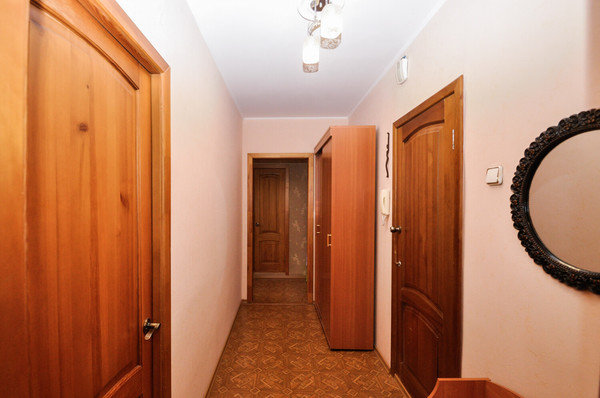 Продам двухкомнатную (2-комн.) квартиру, Пархоменко ул, 112, Новосибирск г