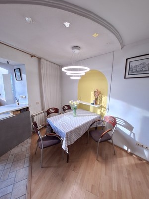 Продам трехкомнатную (3-комн.) квартиру, Германа Лопатина ул, 13, Нижний Новгород г
