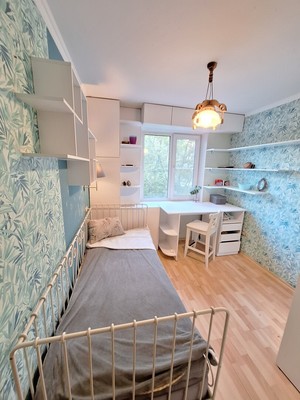 Продам трехкомнатную (3-комн.) квартиру, Германа Лопатина ул, 13, Нижний Новгород г