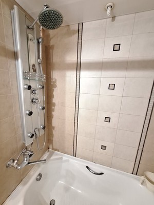 Продам трехкомнатную (3-комн.) квартиру, Германа Лопатина ул, 13, Нижний Новгород г