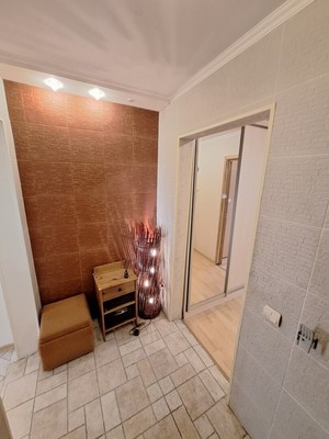 Продам трехкомнатную (3-комн.) квартиру, Германа Лопатина ул, 13, Нижний Новгород г