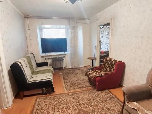 Продам двухкомнатную (2-комн.) квартиру, Тверская ул, 3, Казань г