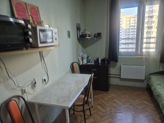 Продам однокомнатную (1-комн.) квартиру, 60 лет Победы ул, 3, Октябрьский рп