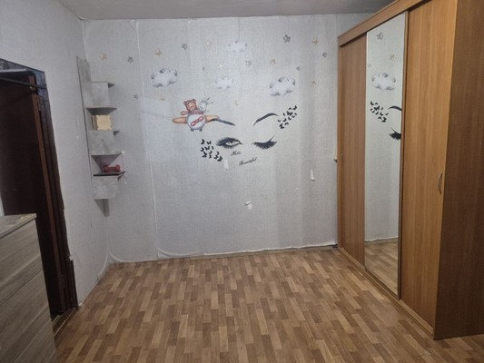 Продам однокомнатную (1-комн.) квартиру, 60 лет Победы ул, 3, Октябрьский рп