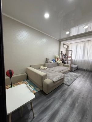 Продам однокомнатную (1-комн.) квартиру, Камская ул, 31, Симферополь г