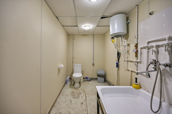 Продам торговое помещение 855 м2, Солнцевский пр-кт, 24, Москва г