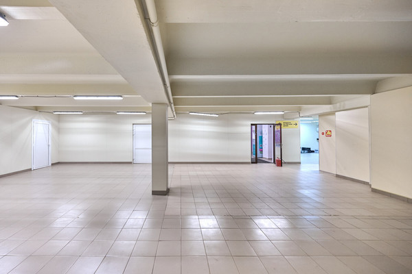 Продам торговое помещение 855 м2, Солнцевский пр-кт, 24, Москва г