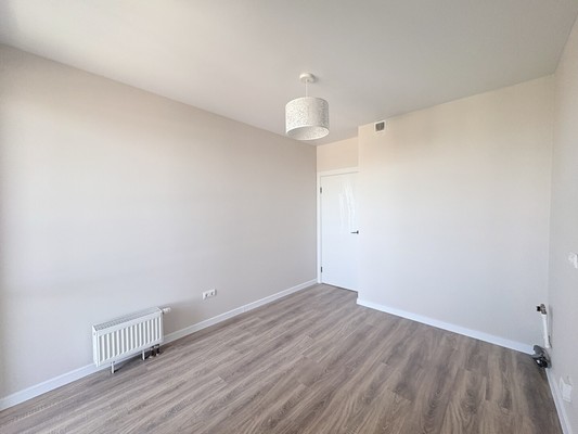 Продам однокомнатную (1-комн.) квартиру, Бухарская ул, 32к3, Казань г