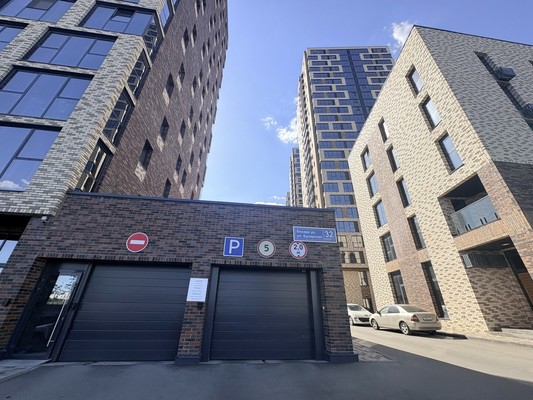 Продам однокомнатную (1-комн.) квартиру, Бухарская ул, 32к3, Казань г