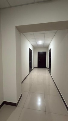 Продам трехкомнатную (3-комн.) квартиру, Профсоюзная ул, 226, Вольный Аул кп