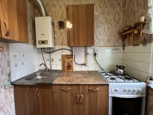 Продам двухкомнатную (2-комн.) квартиру, Рихарда Зорге ул, 38, Казань г