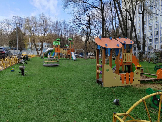 Продам однокомнатную (1-комн.) квартиру, Ореховый б-р, 39к2, Москва г