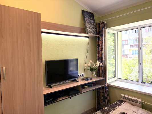 Продам однокомнатную (1-комн.) квартиру, Яхромская ул, 3, Москва г