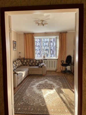 Продам двухкомнатную (2-комн.) квартиру, Вересова ул, 5, Великий Новгород г