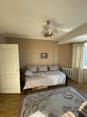 Продам двухкомнатную (2-комн.) квартиру, Вересова ул, 5, Великий Новгород г