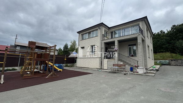 Продам дом, Комсомольская ул, 43, Южно-Сахалинск г, 0 км от города