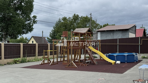 Продам дом, Комсомольская ул, 43, Южно-Сахалинск г, 0 км от города