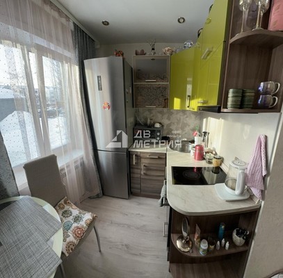 Продам однокомнатную (1-комн.) квартиру, Им Космонавта Поповича ул, 79, Южно-Сахалинск г