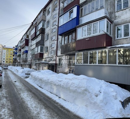 Продам однокомнатную (1-комн.) квартиру, Им Космонавта Поповича ул, 79, Южно-Сахалинск г