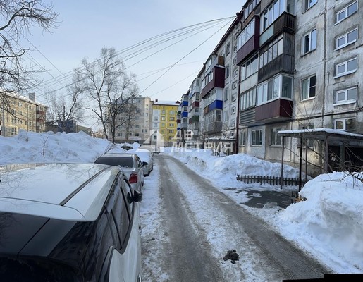 Продам однокомнатную (1-комн.) квартиру, Им Космонавта Поповича ул, 79, Южно-Сахалинск г