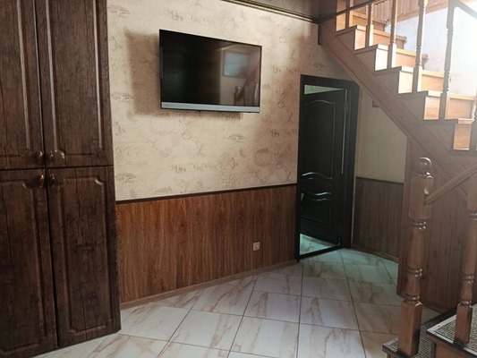 Сдам двухкомнатную (2-комн.) квартиру, Желябова ул, 38, Симферополь г