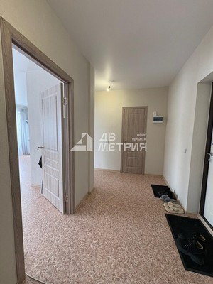 Продам двухкомнатную (2-комн.) квартиру, Весенняя ул, 3, Новотроицкое с