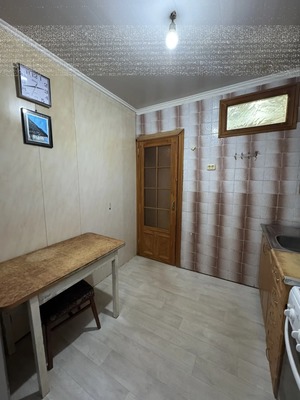 Продам двухкомнатную (2-комн.) квартиру, 16-я линия ул, 21/32, Ростов-на-Дону г
