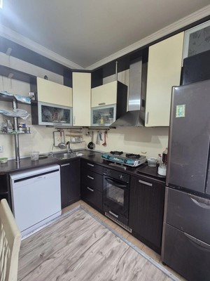 Продам трехкомнатную (3-комн.) квартиру, Ленина ул, 299, Южно-Сахалинск г