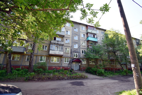 Продам трехкомнатную (3-комн.) квартиру, Надежды Сусловой ул, 11к2, Нижний Новгород г
