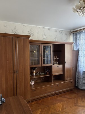Продам трехкомнатную (3-комн.) квартиру, Генерала Хазова ул, 10А, Пушкин г