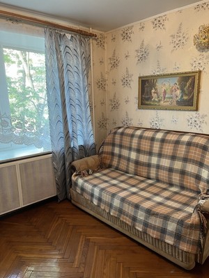 Продам трехкомнатную (3-комн.) квартиру, Генерала Хазова ул, 10А, Пушкин г